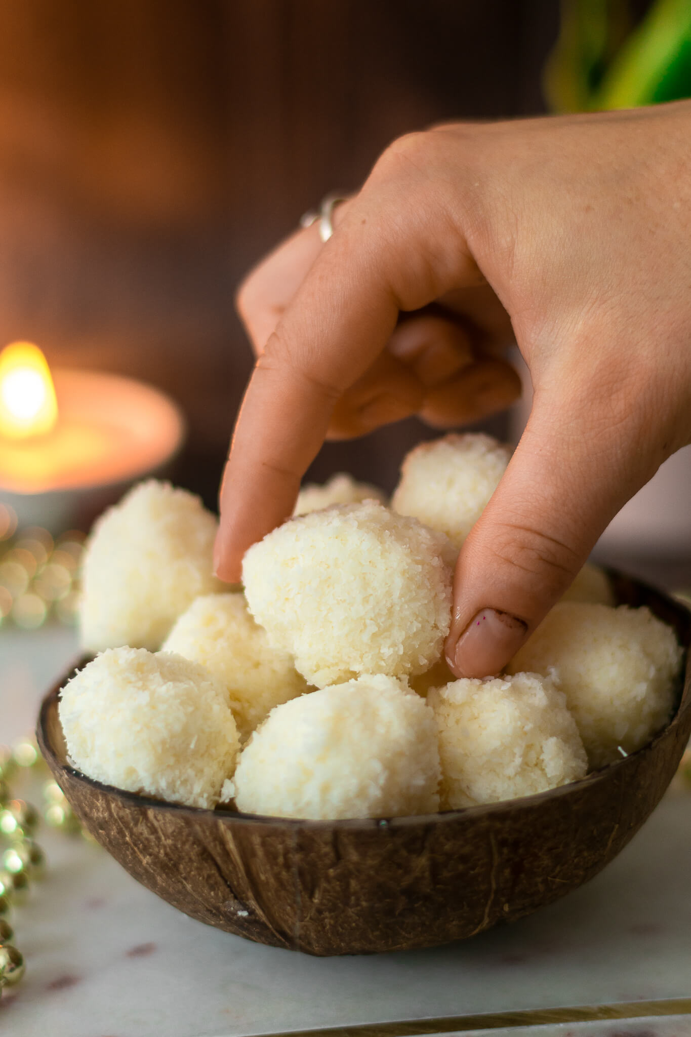 Classic No-bake Coconut Snowballs - Written By Vegan