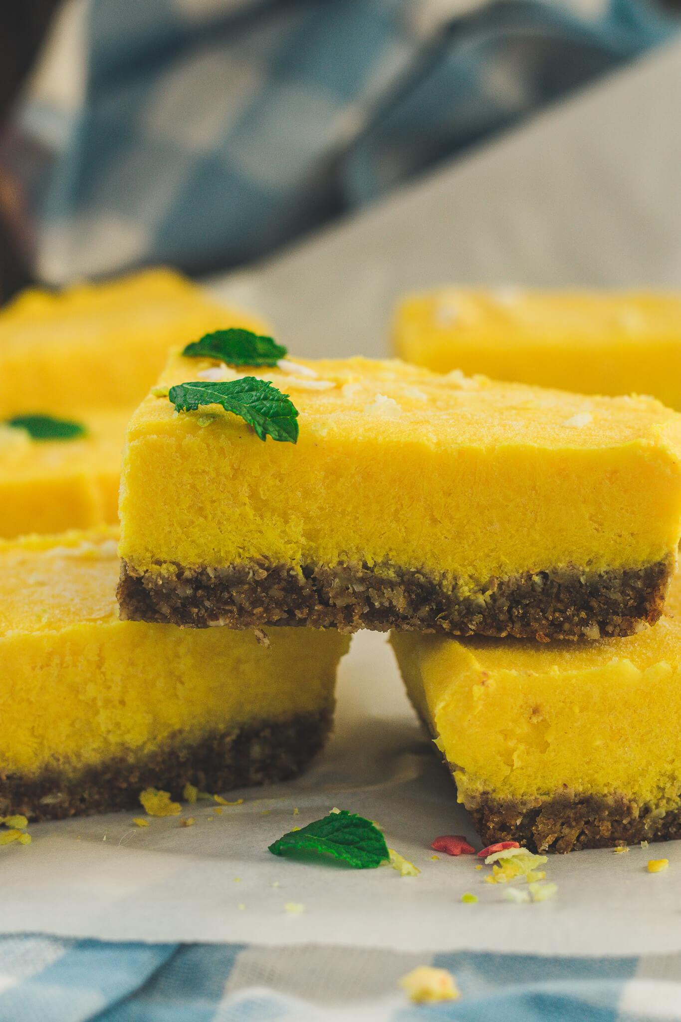 Raw Vegan Mango And Pineapple Slices Written By Vegan